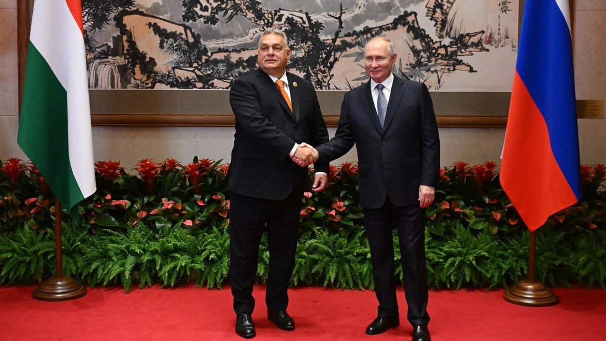 Hungary is a Sovereign Nation in Europe.

Conducting Diplomacy in its National Interest. 

Meanwhile, EU countries  are busy accepting the Migrant Quotas.

🇭🇺🇷🇺