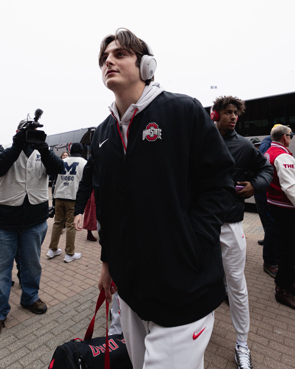 OhioStateFB's tweet image. 10 - 4 

@juliansayin2 x @Jermiah_Smith1