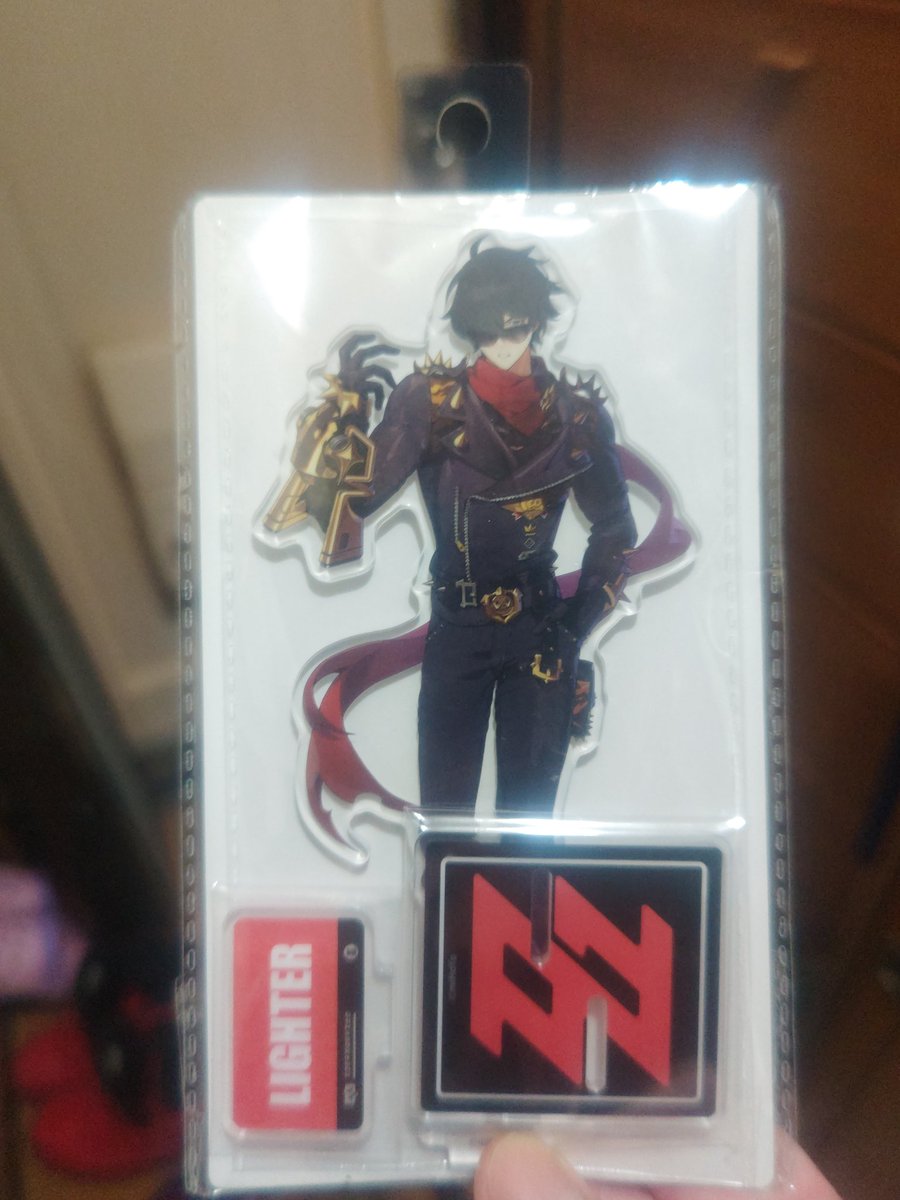 無事帰宅！

オフ会楽しかったー♪♪♪

まさなそさんは車出してくれてフルートさんはゼンゼロのライトのアクリルスタンドくれたます！！

ありがとうございました☆