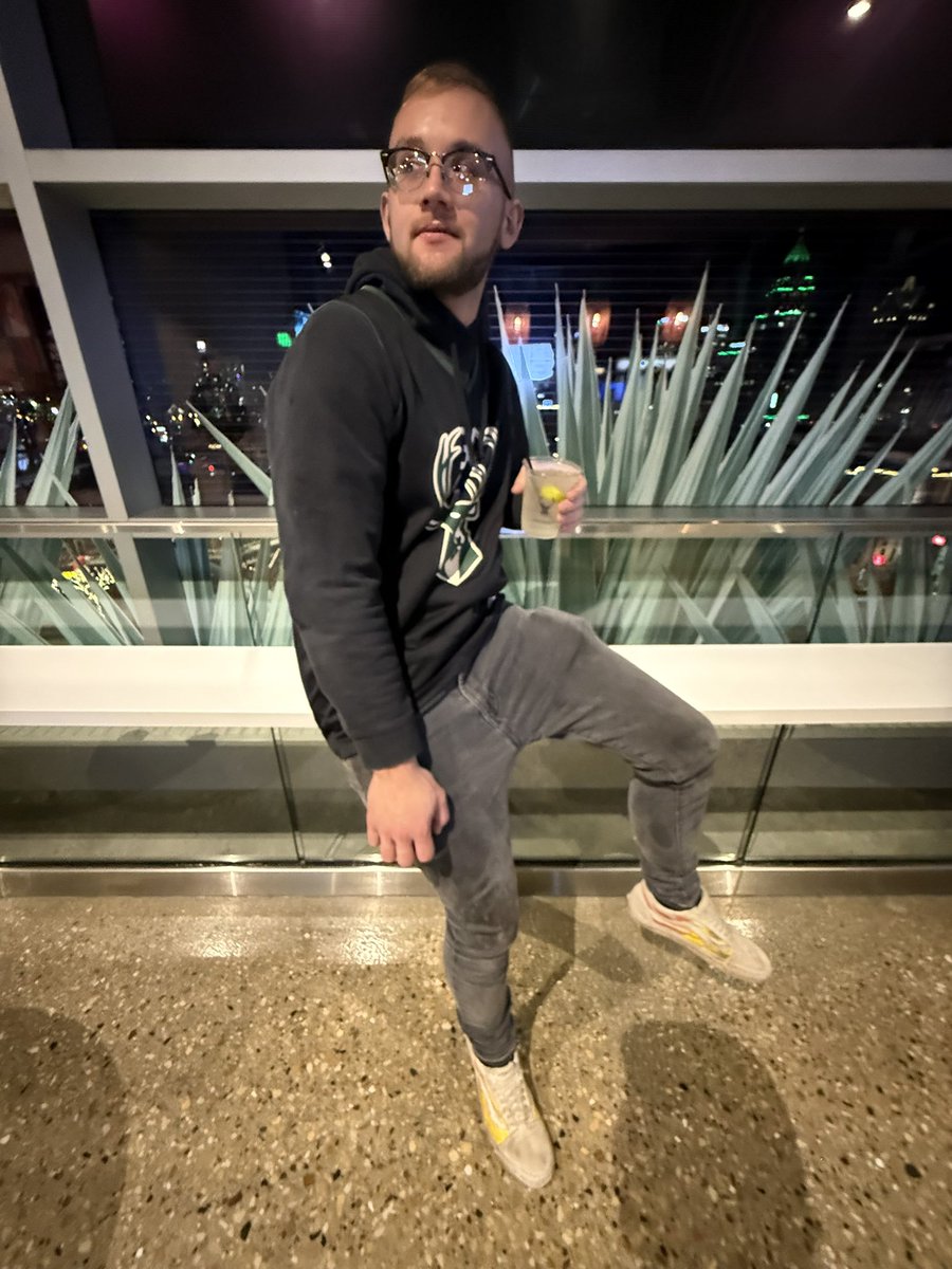 springbreak2002's tweet image. no mames dawg forreal