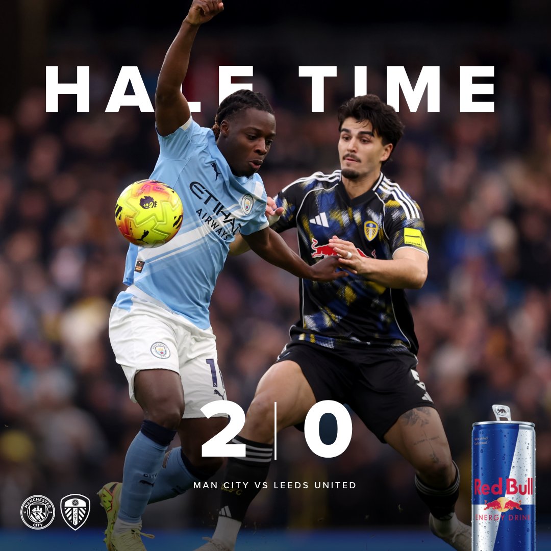 Leeds United crowd image