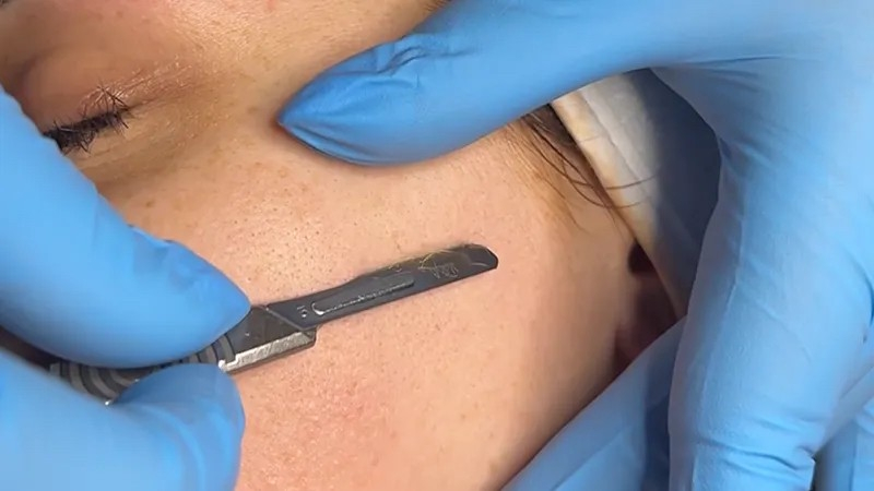 KennethsSalon's tweet image. Guilty of putting your self-care on the back burner? The Millennial Reset is the solution: instant results, zero guilt, pure renewal. cstu.io/b2e5a8 cstu.io/d36eb2