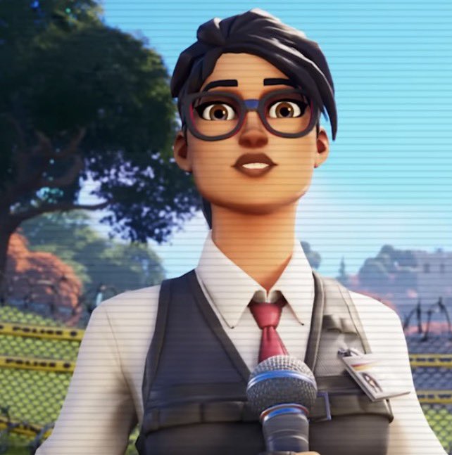 Seqezzy's tweet image. SHES BACK!?