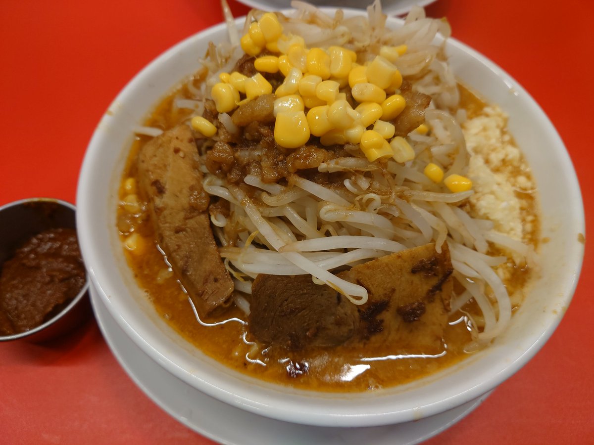 マシマシらーめん物語はここから始まるのだ。味噌🍜
美味しかったねん♪😋