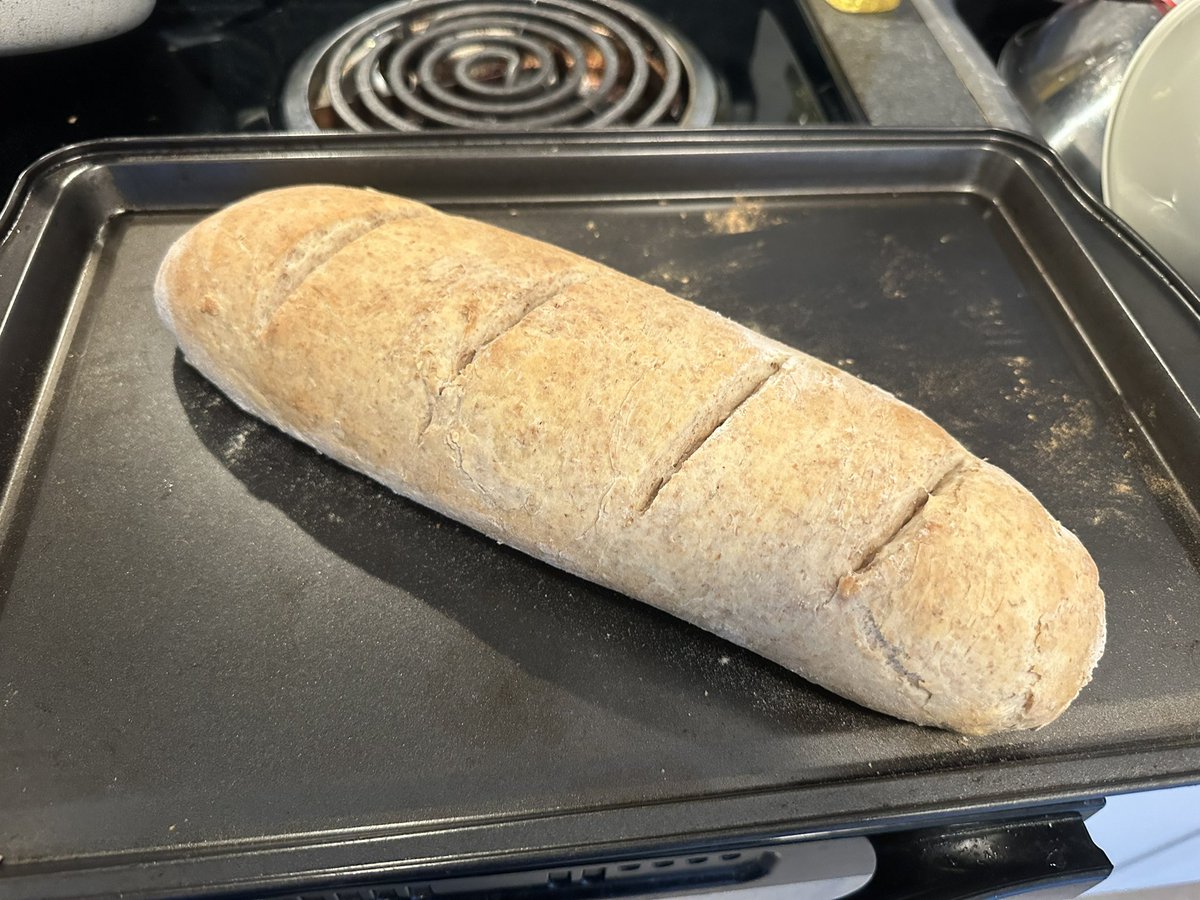 TomzViews's tweet image. Perfection #baker #carbs #frenchbread