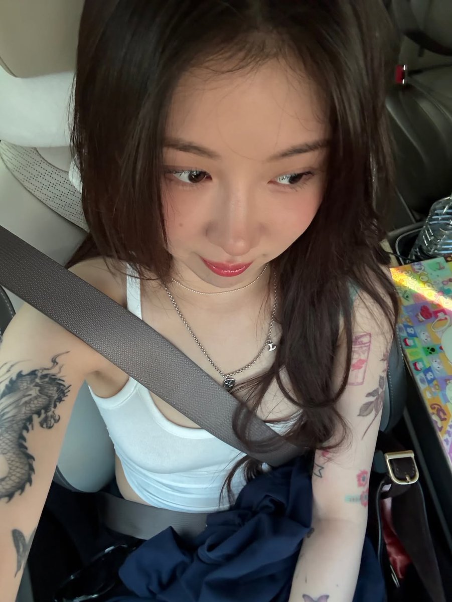 Yerin. tweet media
