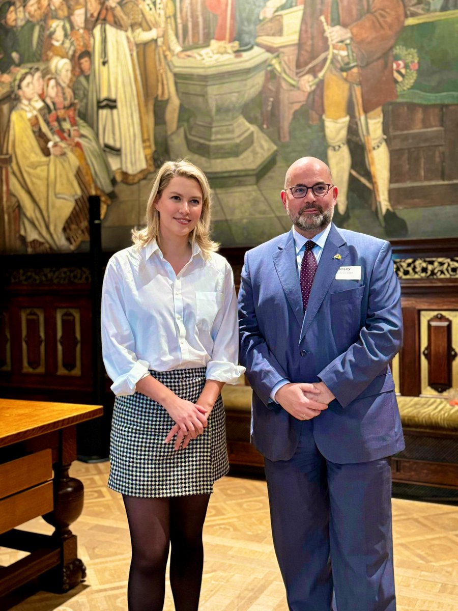 tamasivankovacs's tweet image. 🇭🇺🤝🔴⚪️🔴 Thank you @Stad_Antwerpen Mayor @elsvandoesburg for inviting us to your wonderful city and Vice Mayor @JohanKlaps for also addressing us at the traditional #Antwerp #Ambassadors’ Lunch in the magnificent &amp;amp; masterfully renovated #architectural gem, the #Antwerp ❤️🤍❤️