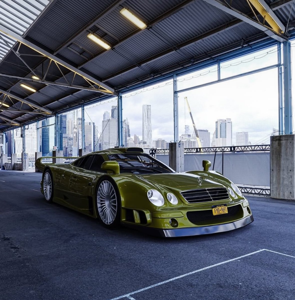 Shtreetwear's tweet photo. Mercedes-Benz CLK GTR https://t.co/4hFLsG6LD5