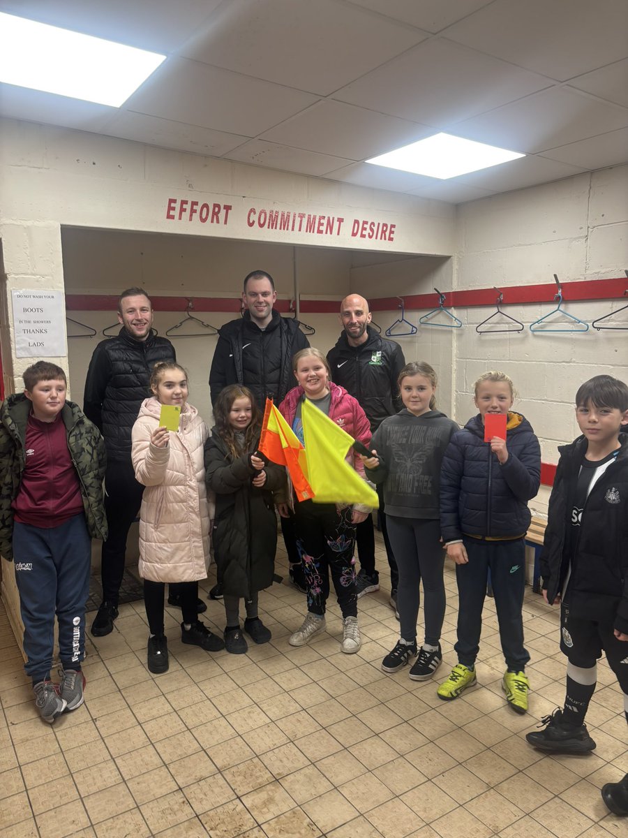 RunWithItHull tweet media