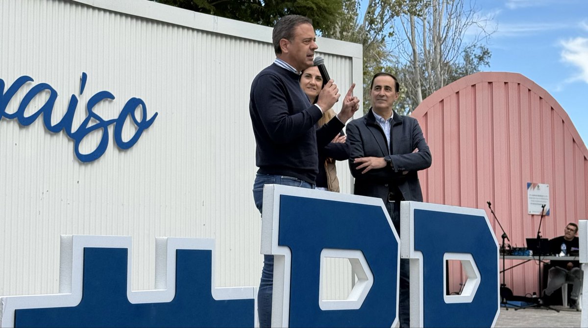 🔵Un placer acompañar a <a href="/Patriciaflopez/">Patricia Fernández</a> y al <a href="/PPArchena/">Populares de Archena</a> en sus tradicionales migas populares.

Día de convivencia, y también de homenaje y de reconocimiento a simpatizantes y afiliados por su trabajo y su compromiso.
¡Enhorabuena!👏🏻