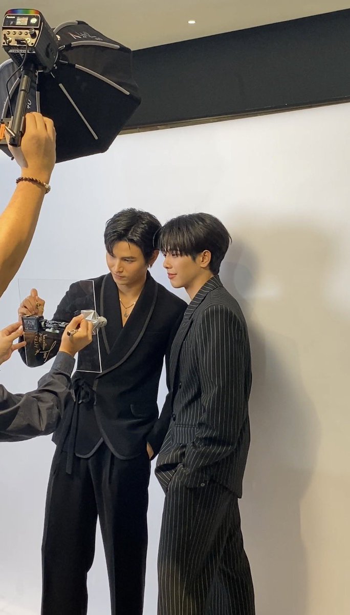 H2OH2O_oo's tweet image. อยู่ๆๆทำไมเรายืนยิ้มคนเดียวอะ 😍🫶

@jaestsx  @TaeeW18 
#PraewxJaTae
#PraewXSiamParagon #SiamParagon20thAnniversary
#TaeeW18