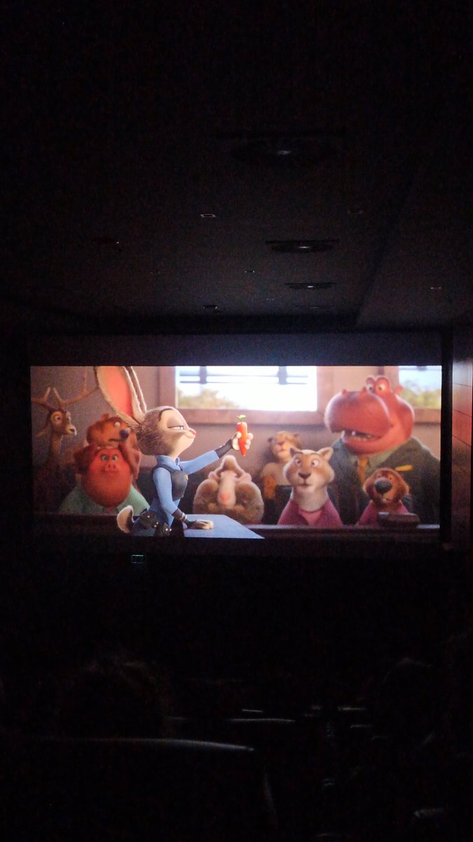 bugun kazayla bi TİLKİYE asik oldum