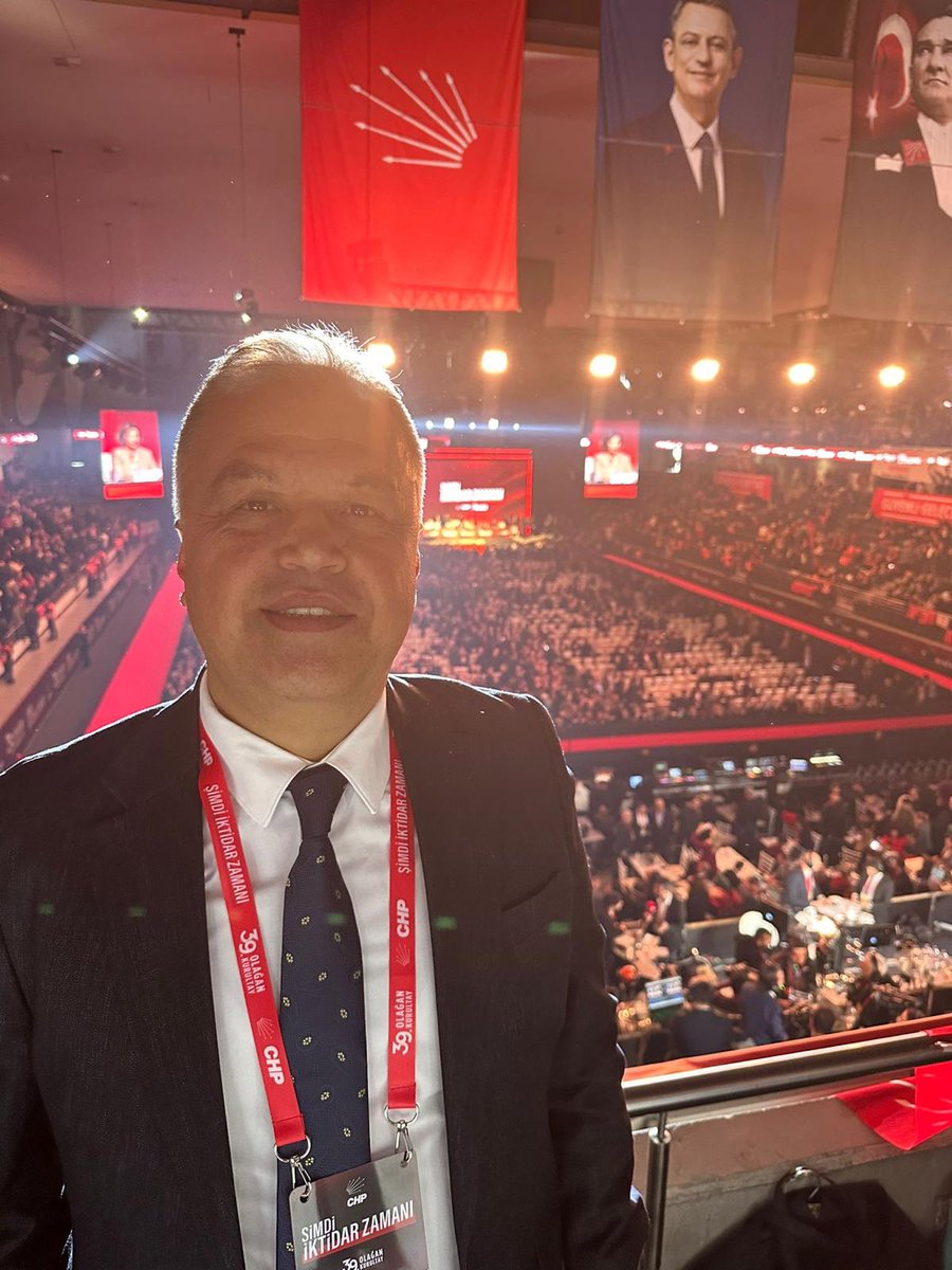 Türkiye CHP'ye hazır, CHP'de Türkiye'yi yönetmeye hazır...🇹🇷

Partimizin 39. Olağan Kurultayı'ndayız; coşkumuz ve birlikteliğimiz iktidara olan inancımızı günbegün artırmaktadır.

Gün dayanışma, direnme, bu kara düzene itiraz etme günüdür.

#HerkesİçinCHP