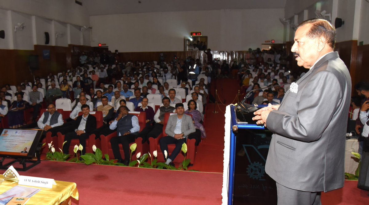 DrJitendraSingh's tweet image. #Bengaluru: 

&quot;One of the hallmarks of this government is that there is an increasing democratisation of the Aviation sector over the last one decade. 

When PM @narendramodi launched the scheme &quot;UDAN&quot; (Ude Desh ka Aam Nagrik), hardly anyone could have seen the prophetic…