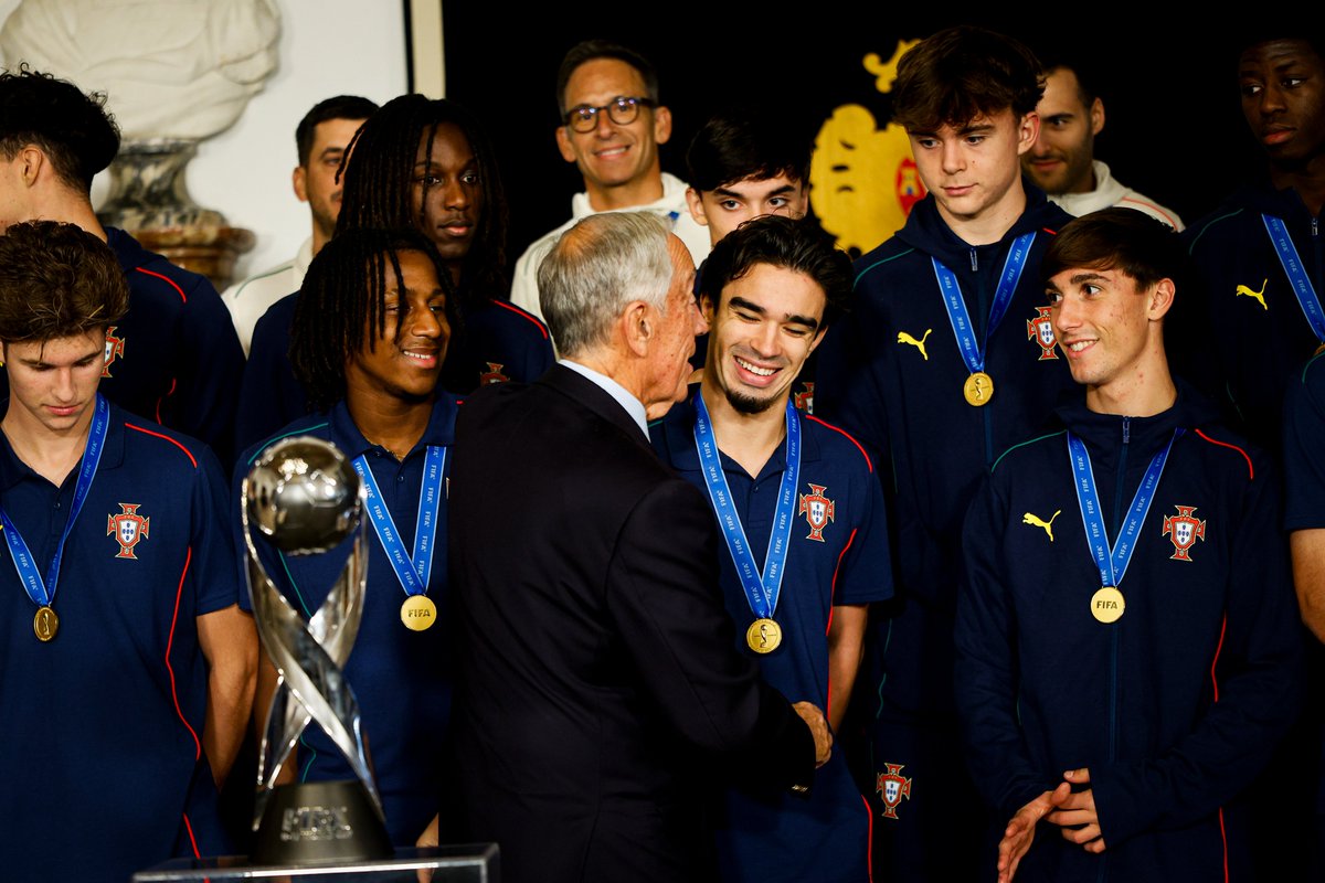 FCPorto's tweet image. 💙🇵🇹 World champs 🏆

#Portugal #U17WC
