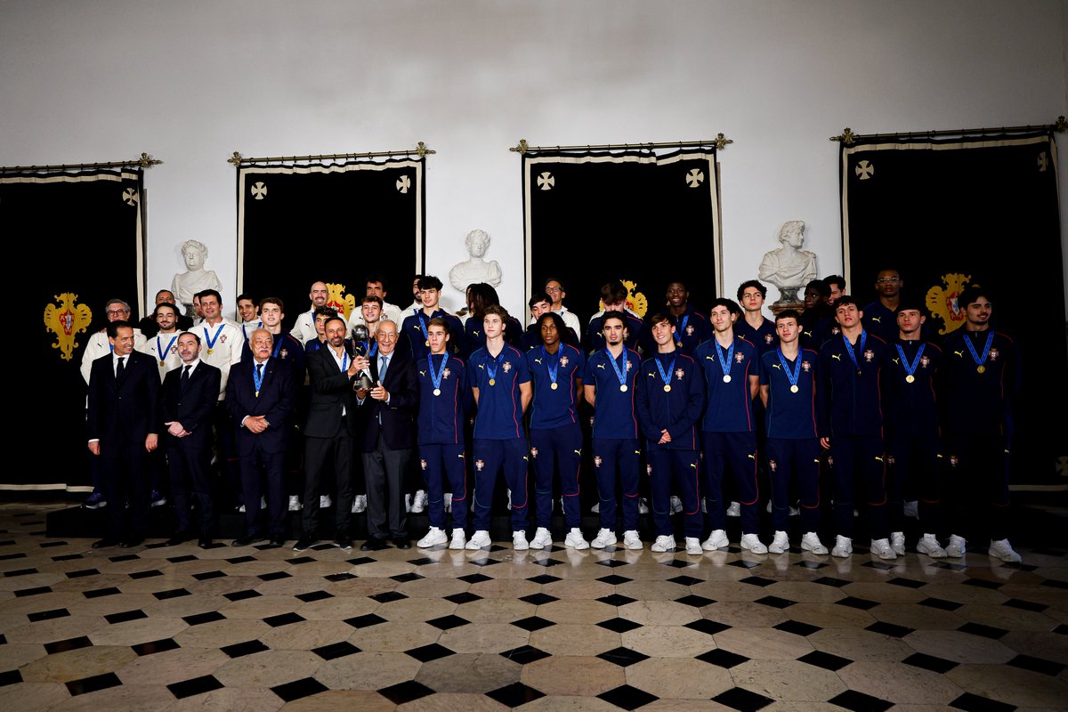 FCPorto's tweet image. 💙🇵🇹 World champs 🏆

#Portugal #U17WC