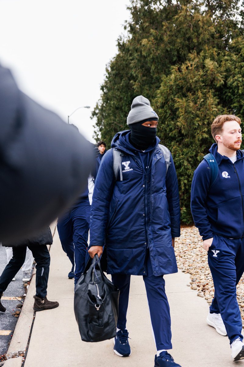 yalefootball's tweet image. We have arrived. 

#Team152