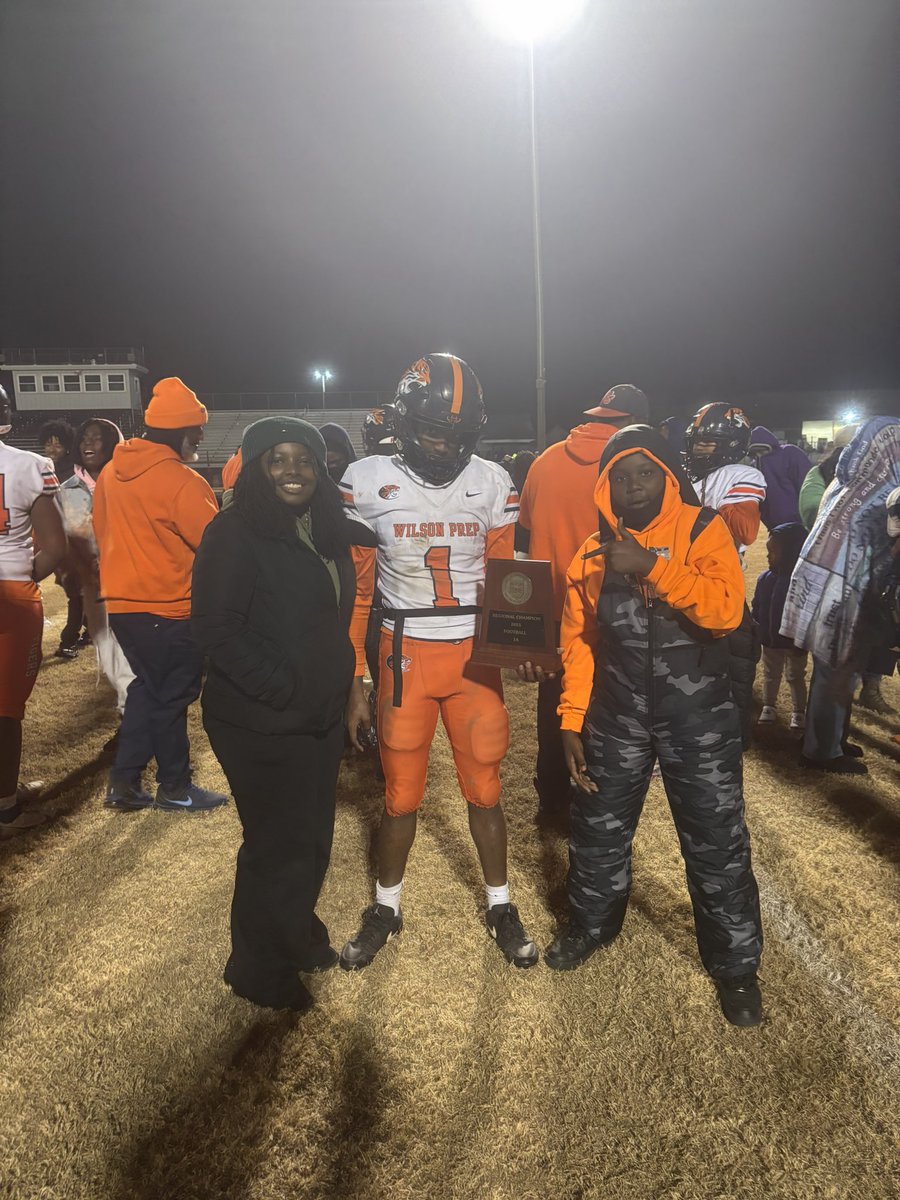 Nazir Vines tweet media