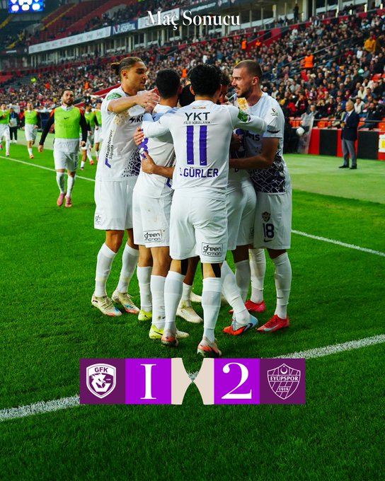 G67zGNkXQAAA9cn?format=jpg&name=small