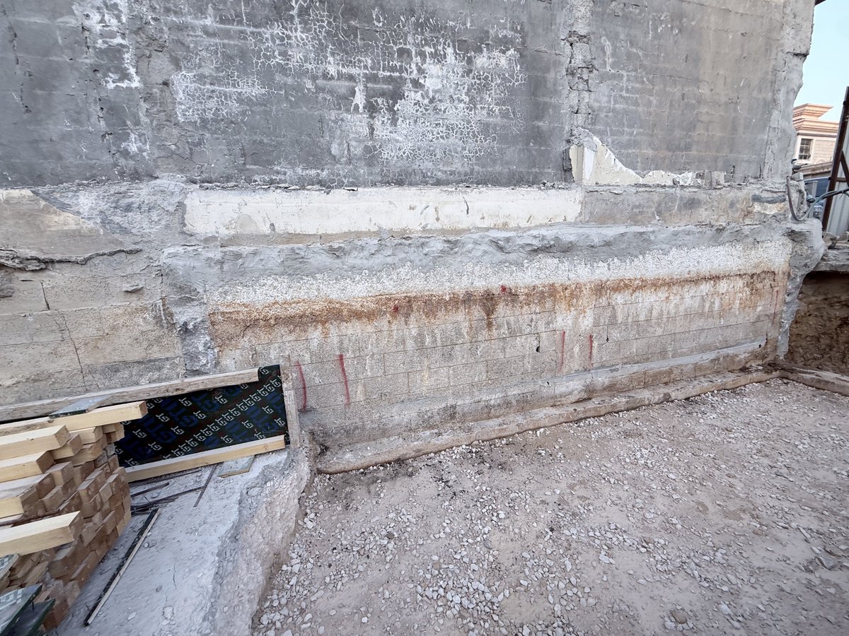 <a href="/ssrrr22/">مهندس عبدالغني الجند</a> كانك عارف.
جات التغريدة بوقتها.

عندنا عزل لقبو غرفة سائق.
و اليوم نبي نرتب العازل