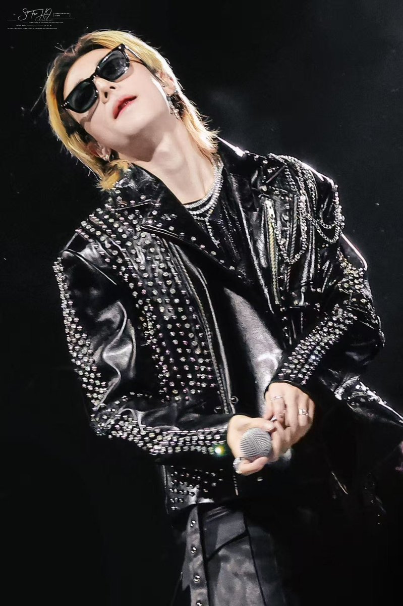 ST_forHJ's tweet image. 251129

MAMA

#Hyunjin #현진 #黄铉辰 #ヒョンジン 
#Straykids #스트레이키즈 #MAMA2025