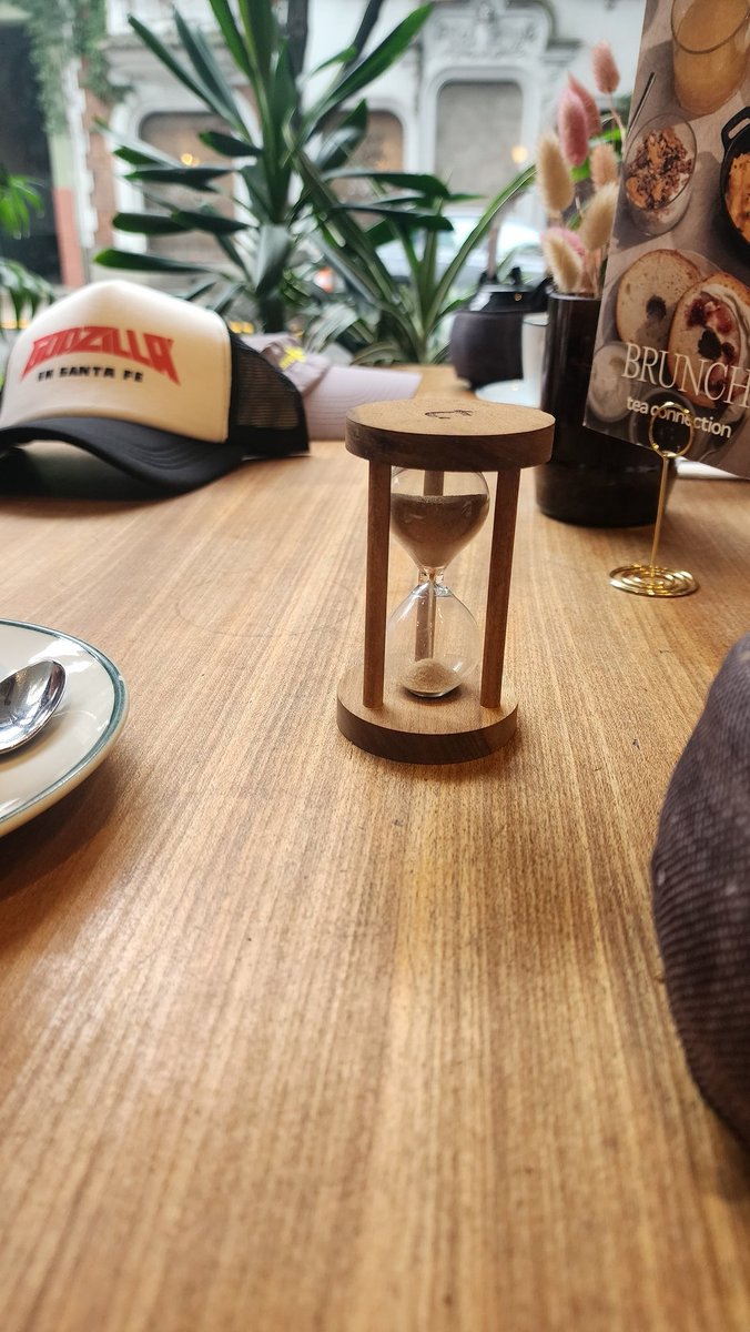 Godzilla en Santa Fe en Buenos Aires Rojo Sangre.