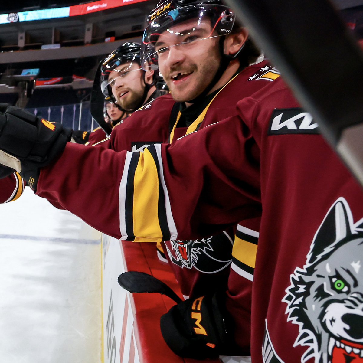 here’s deni getting mogged in b2b games for some second period entertainment