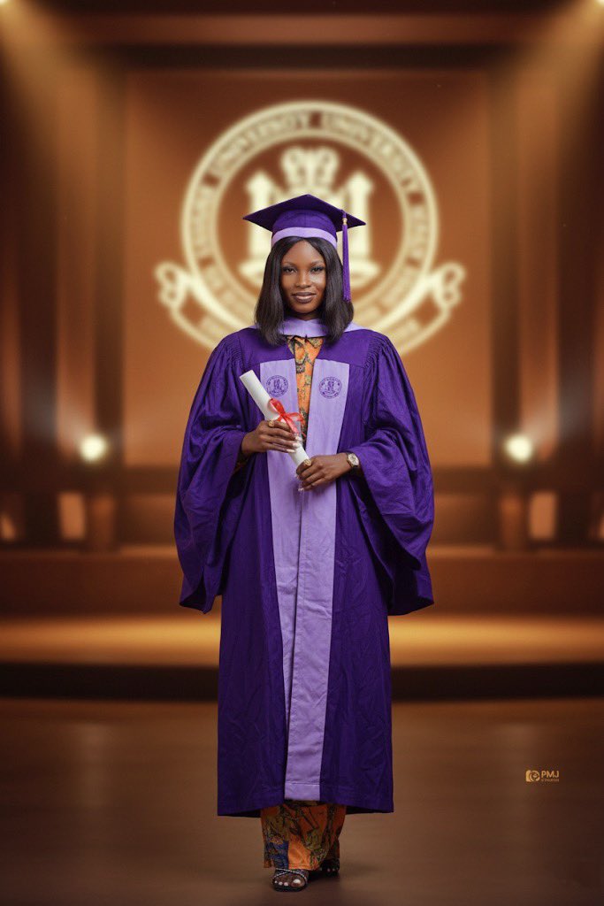 NoraOnomor's tweet photo. Happy Convocation 🎓 to me😍😍
Officially a certified degree holder 🥱🥱🥱😍😍😍
Thank you Jesus 🙏
#convocation #uniben https://t.co/JfZQRsz43V