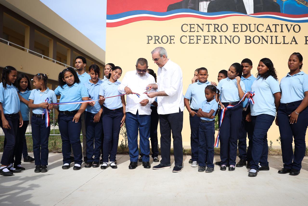 G681AJAWkAAzYUX?format=jpg&name=large