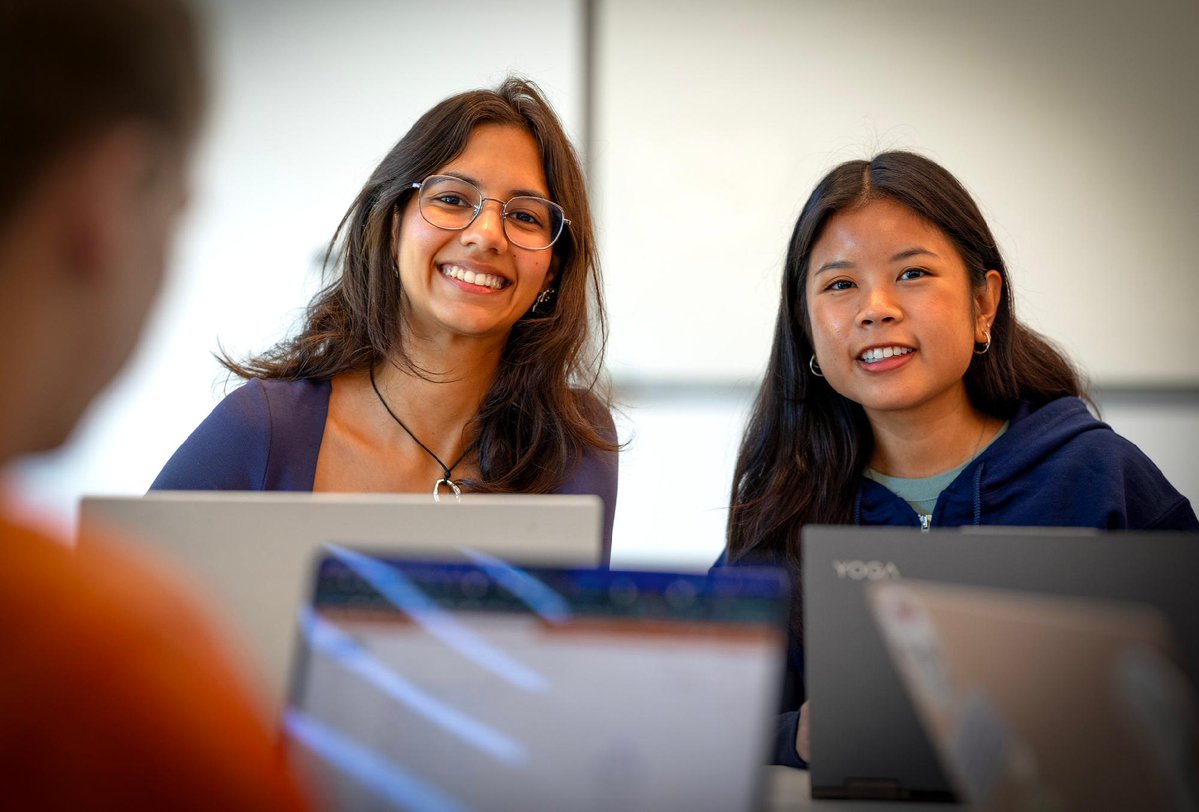 uvadatascience's tweet image. We offer a B.S. in Data Science as well as full suite of degrees, including the Minor in Data Science, an M.S. in Data Science in two formats (in-person, residential and 100% online), and a Ph.D. program.

To learn more, click here: bit.ly/4nQZp1q