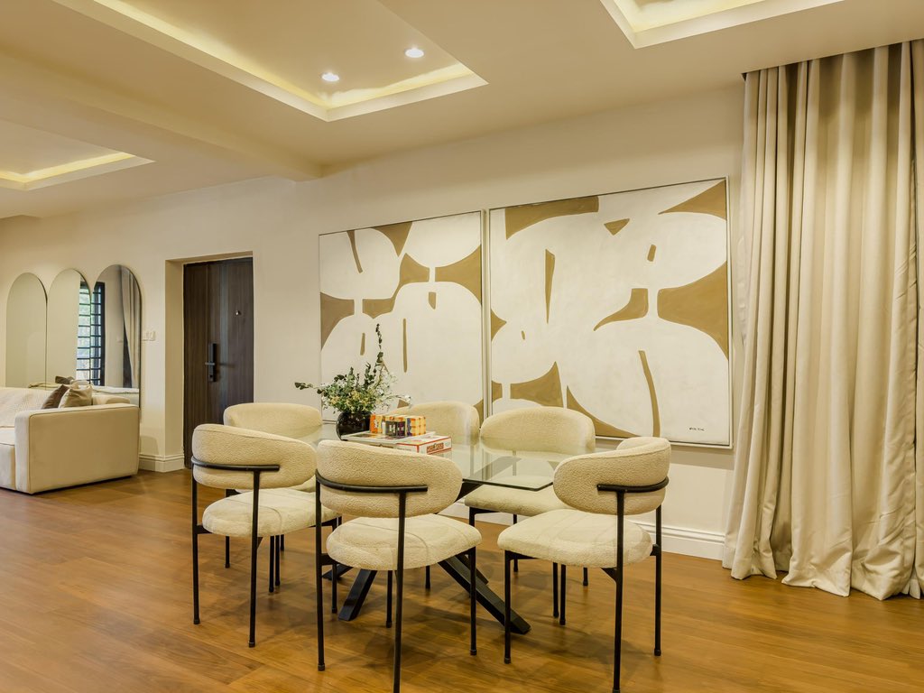 Ugxchukwu's tweet image. DETTY DECEMBER IS HERE!
PREMIUM SHORTLETS FOR YOUR  STAY IN IKOYI, VI AND LEKKI ARE AVAILABLE AND GETTING BOOKED FAST. LONG BOOKINGS FROM 2 WEEKS ABOVE GET AN AIRPORT PICK UP AS A BONUS.
SEND ME A MESSAGE FOR OPTIONS