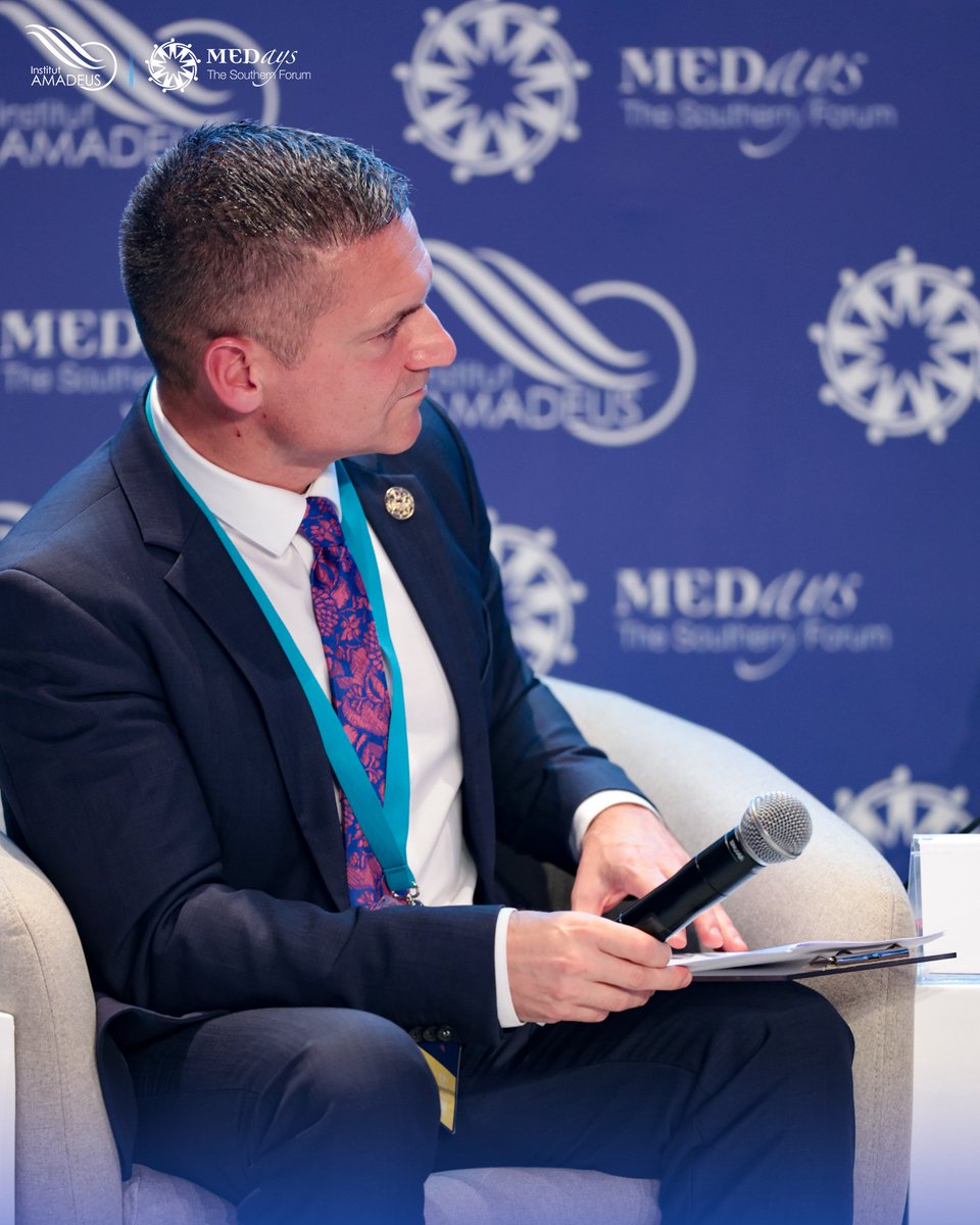 Institut Amadeus tweet media