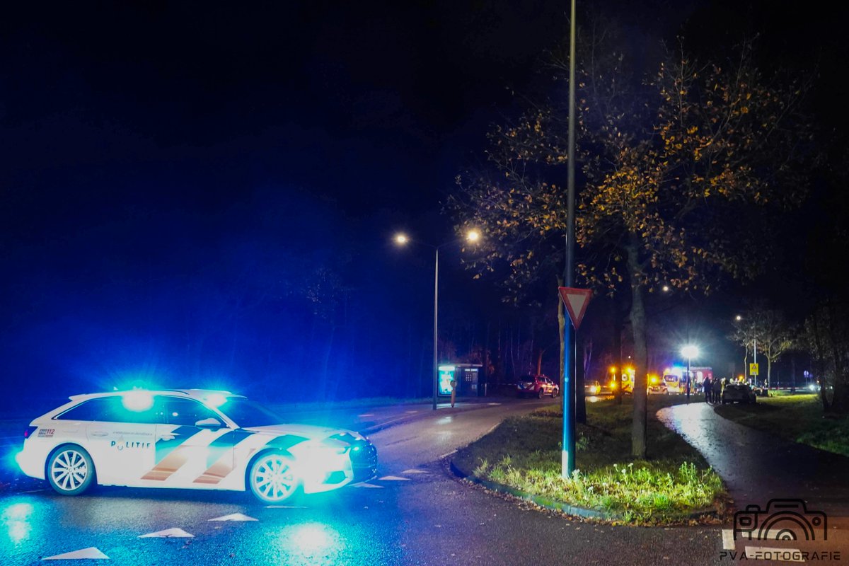 Automobilist bekneld na eenzijdig ongeval