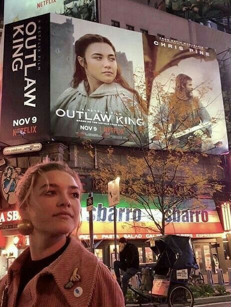 florence pugh comfort* (@safepugh) on Twitter photo 