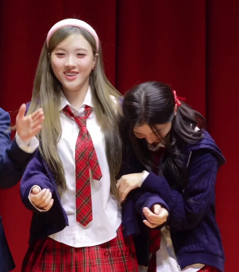 motosullin's tweet image. clingy kaede and reciprocating sullin &amp;lt;33