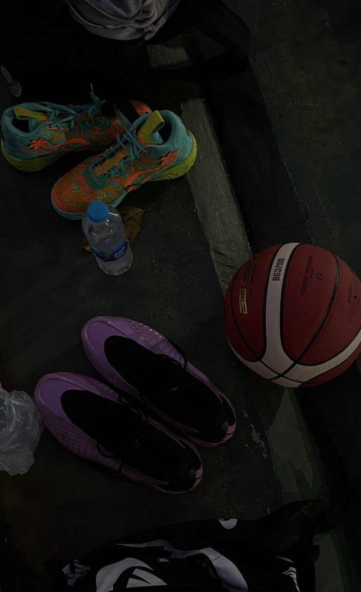 Inmyheartwearalwayskissing tweet media