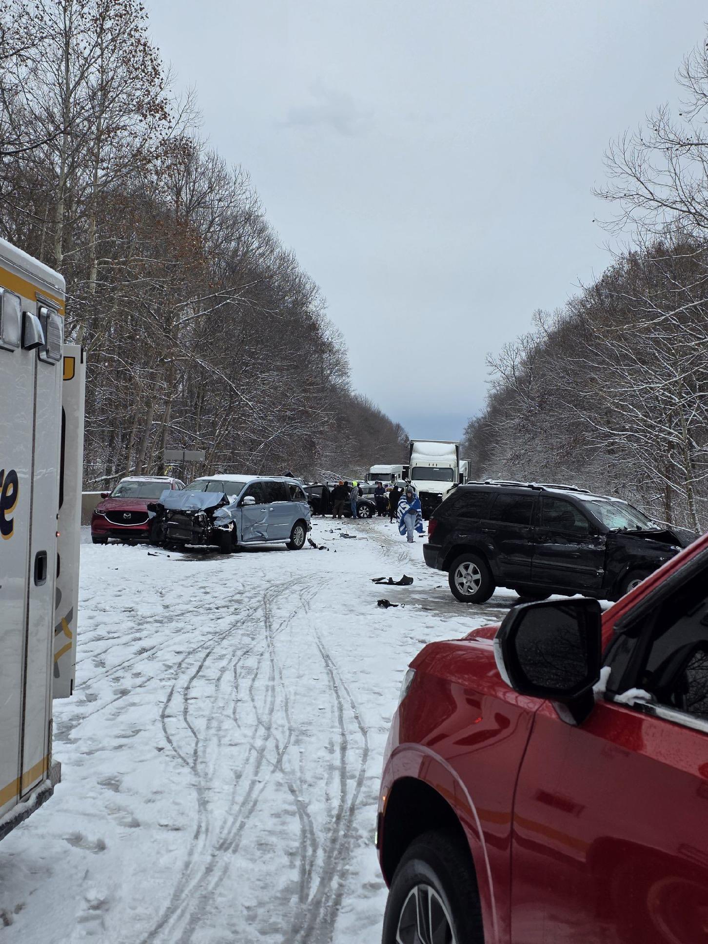 تصادم بين 45 مركبة في الولايات المتحدة (إكس)