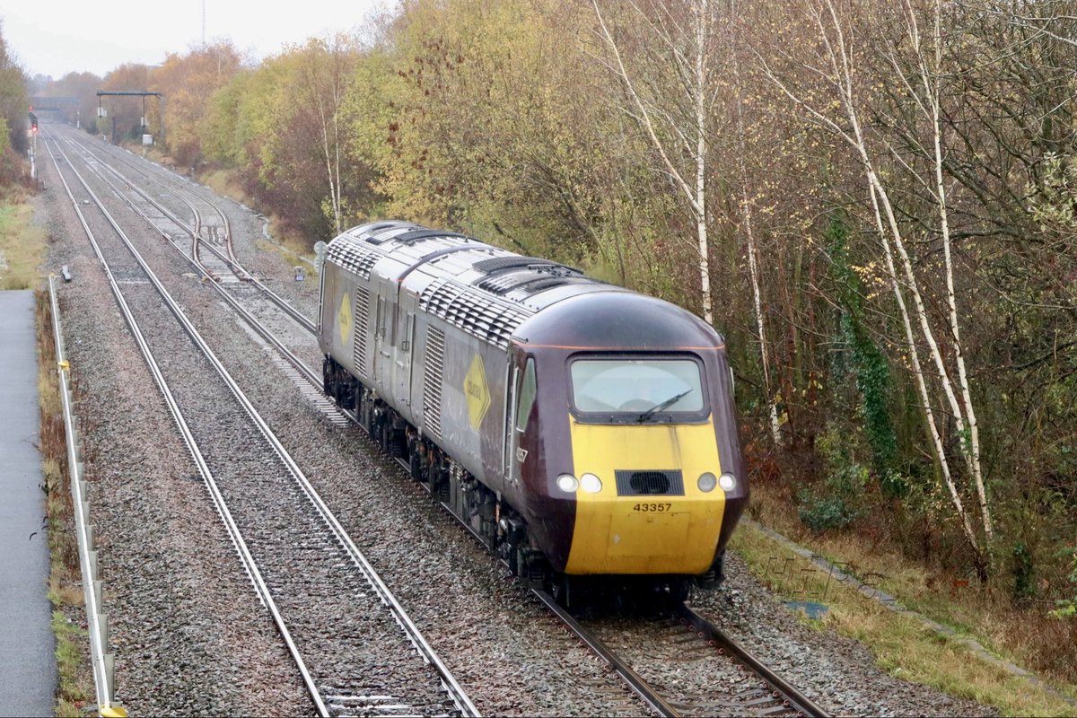 HiPa125's tweet image. Colas Rail Freight #HST power cars working 0Z44 1309 Derby Rail Technical Centre &amp;gt; Crewe Electric Traction Maintenance Depot through Sunnyhill
