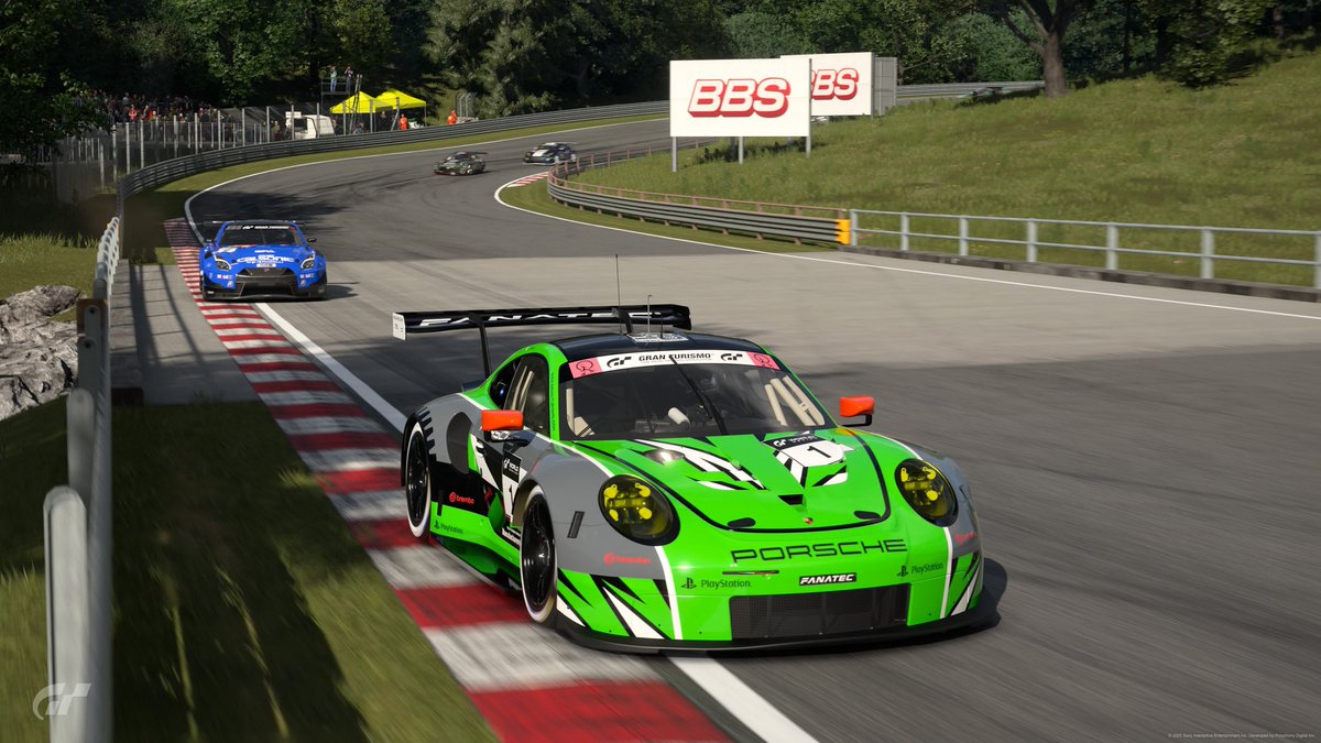 Pepitox_GT tweet media