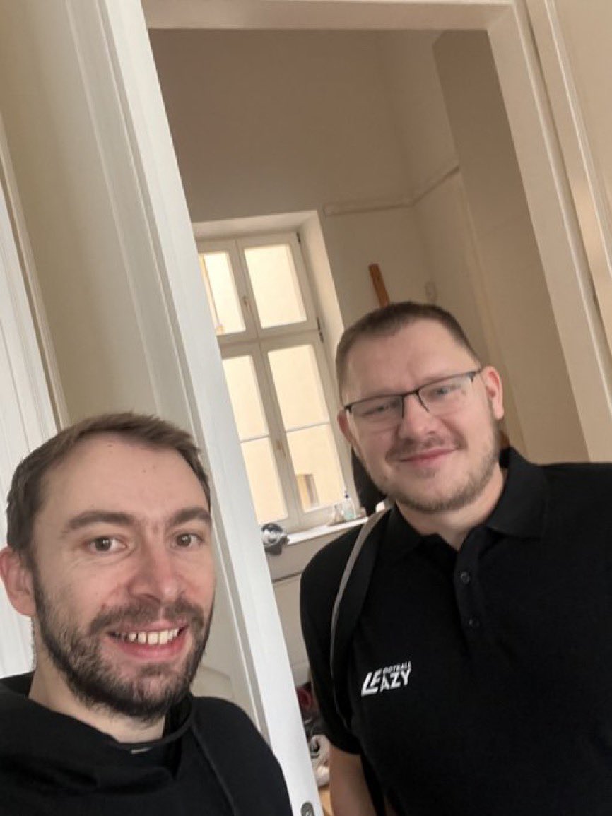 demiurg 🦥⚽️ tweet media