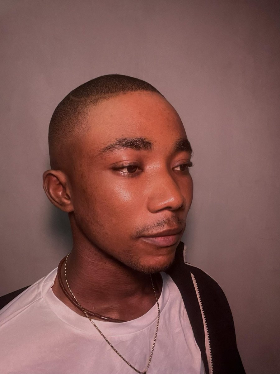 nseonye's tweet photo. 💇🏾‍♂️💇🏾‍♂️ https://t.co/tmBBosqRtR