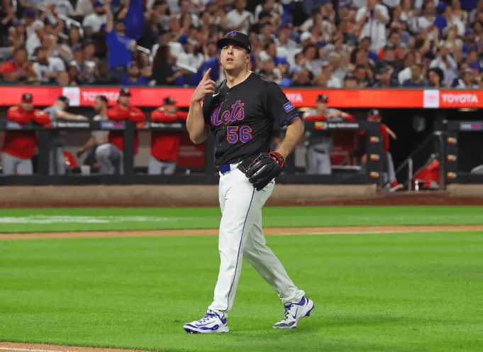 Ryan Helsley signed with the Baltimore Orioles!

Can he return to form in 2026?

🧵