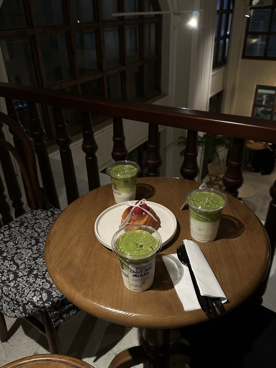 بَتول tweet media