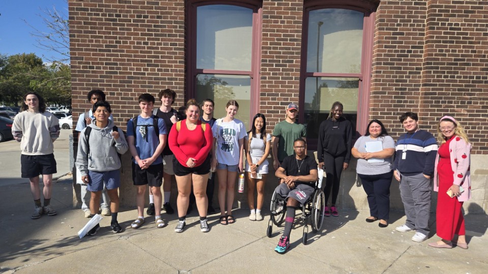 unoengage's tweet image. @UNOmaha CMST 2410 students visited One World Community Health Centers to explore its mission &amp;amp; programs! They’ll use this experience to create digital campaigns that support nonprofit outreach. #ServiceLearning #MavSpirit
