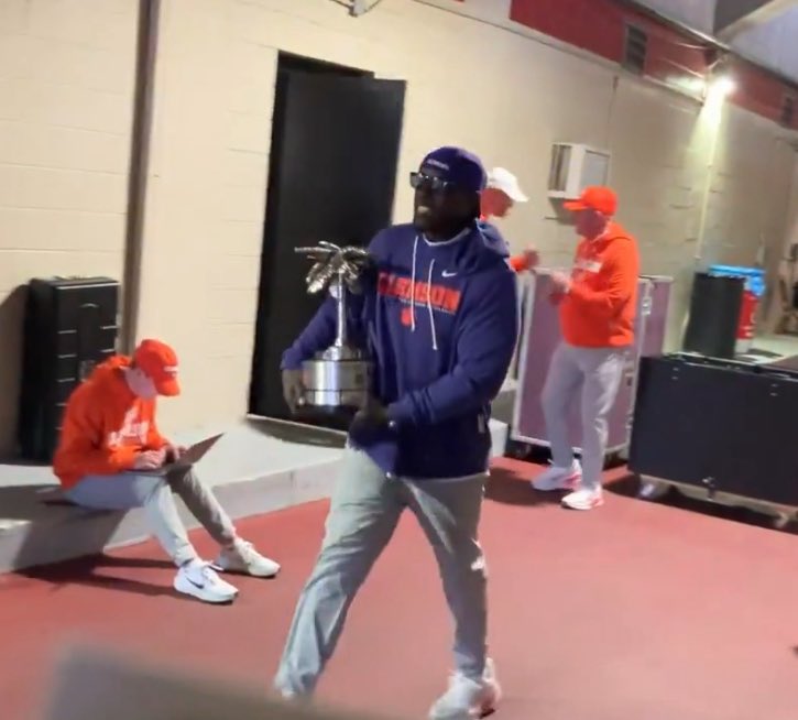 Hard Clemson Pics tweet media