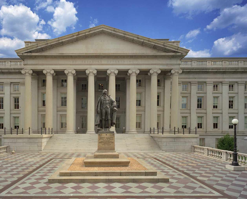 IanJaeger29's tweet image. BREAKING: Treasury Secretary Scott Bessent announces that he is removing illegal immigrants from the financial system completely.

He is removing tax benefits and cross-border money transfers.

I voted for this.