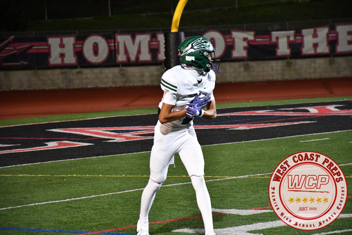 Wilson and Phelps combined for 32 tackles to help lead Pacifica to a tough 20-10 win over Palos Verdes to be crowned D3 CIF-SS champs🔱

The Tritons go back-to-back and stay undefeated at 14-0.🏆 State playoffs are up next.

Story: westcoastpreps.com/back-to-back-a…