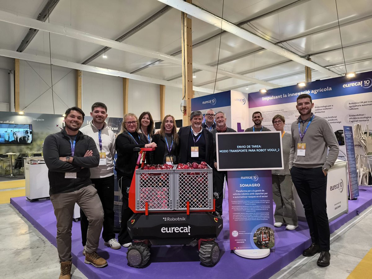 gabriel_anzaldi's tweet image. Tras el #AgrobiotechInnovationForum, orgullo de ver a Eurecat mostrando cómo #robótica, #IA y ciencias #ómicas se convierten en soluciones reales para el sector #agroalimentario y el medio rural, y colaborando en los Premios #Ruralapps impulsando #bioeconomía y #sostenibilidad.