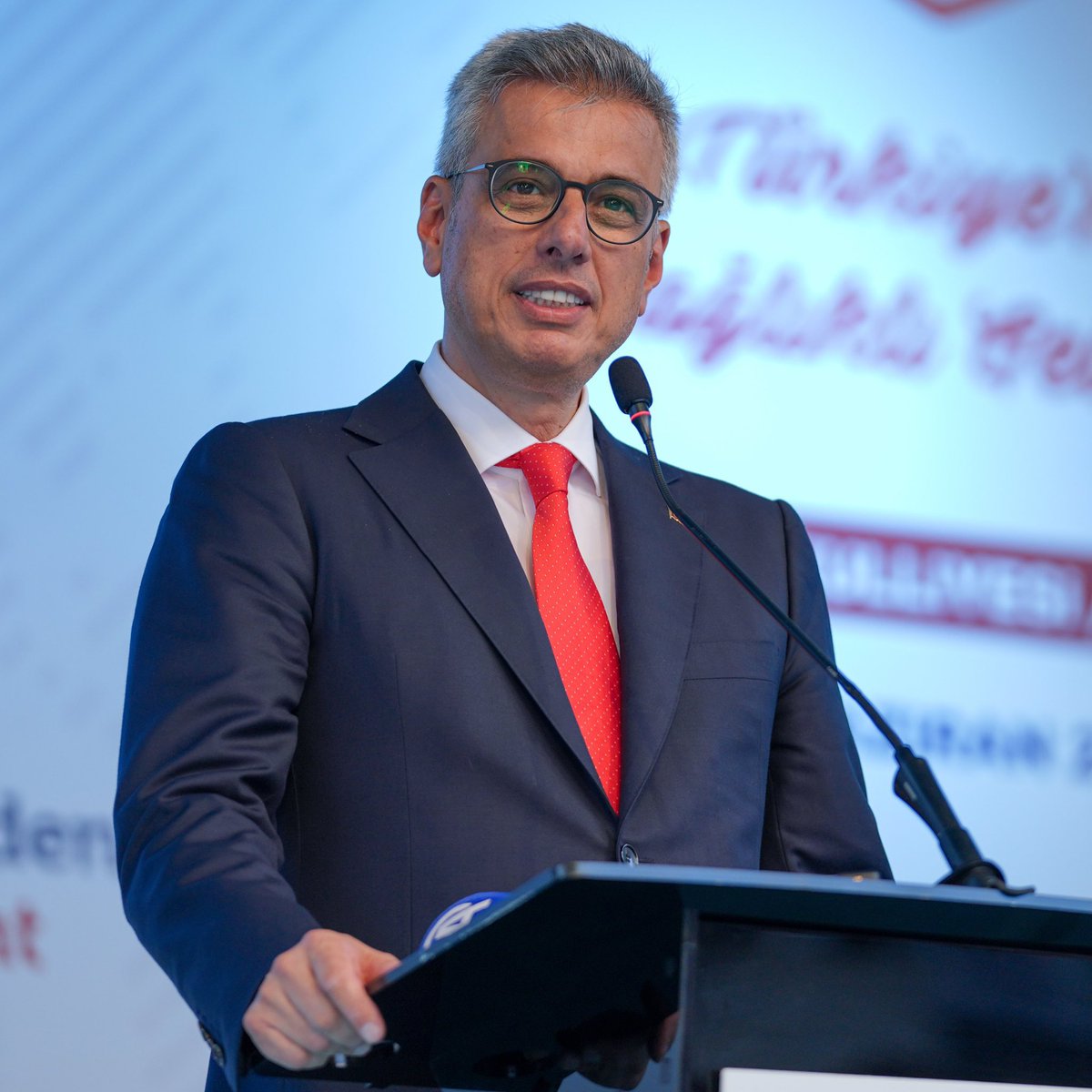 solcugazete60's tweet image. Sağlık Bakanı Kemal Memişoğlu:

&quot;Sezaryen doğal bir süreç değildir.

Bizim isteğimiz ebe eşliğinde doğal olan normal doğumun yapılması.&quot;