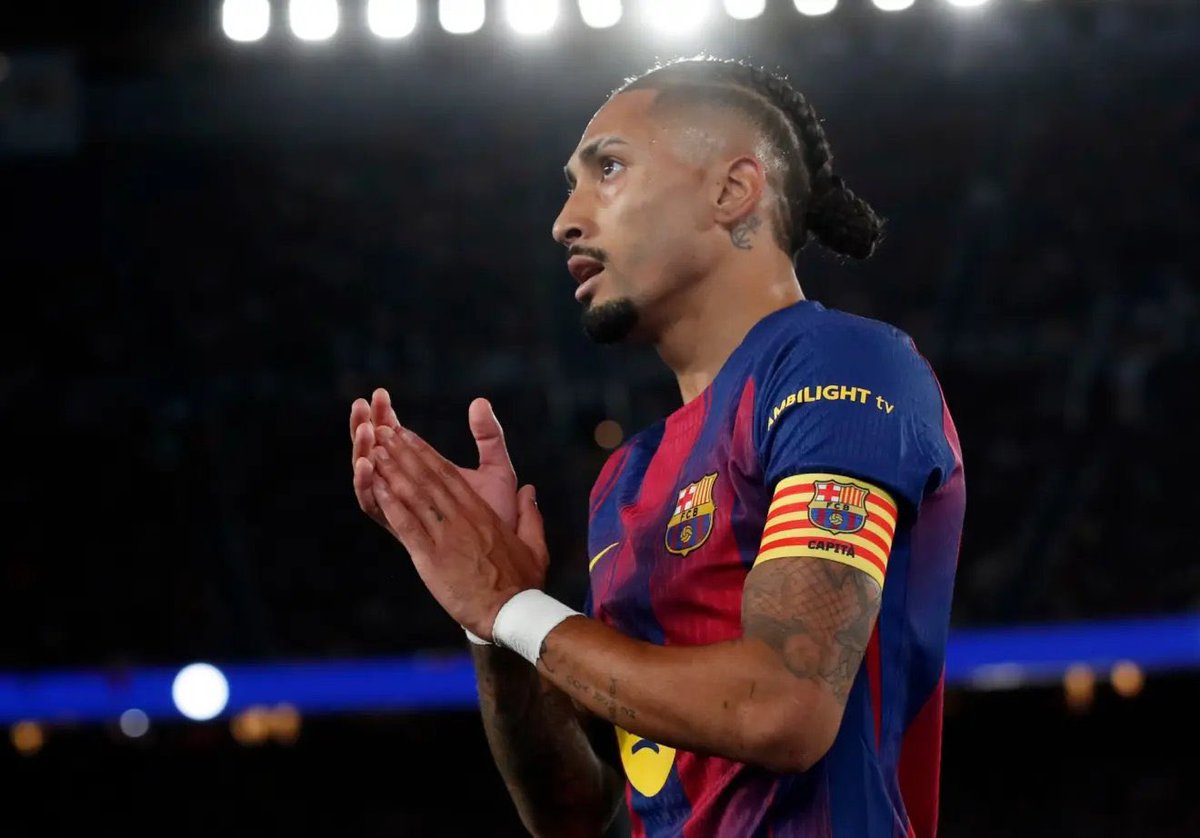 🚨🇧🇷 Raphinha: “I'm happy to be back and help the team; scoring, assisting, doing defensive work”.

“I'm looking for my best physical version after the injury I've had. I missed that!”.